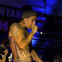 Yelawolf and Slaughterhouse at the Pop-up Bodega photos | Picture 80897